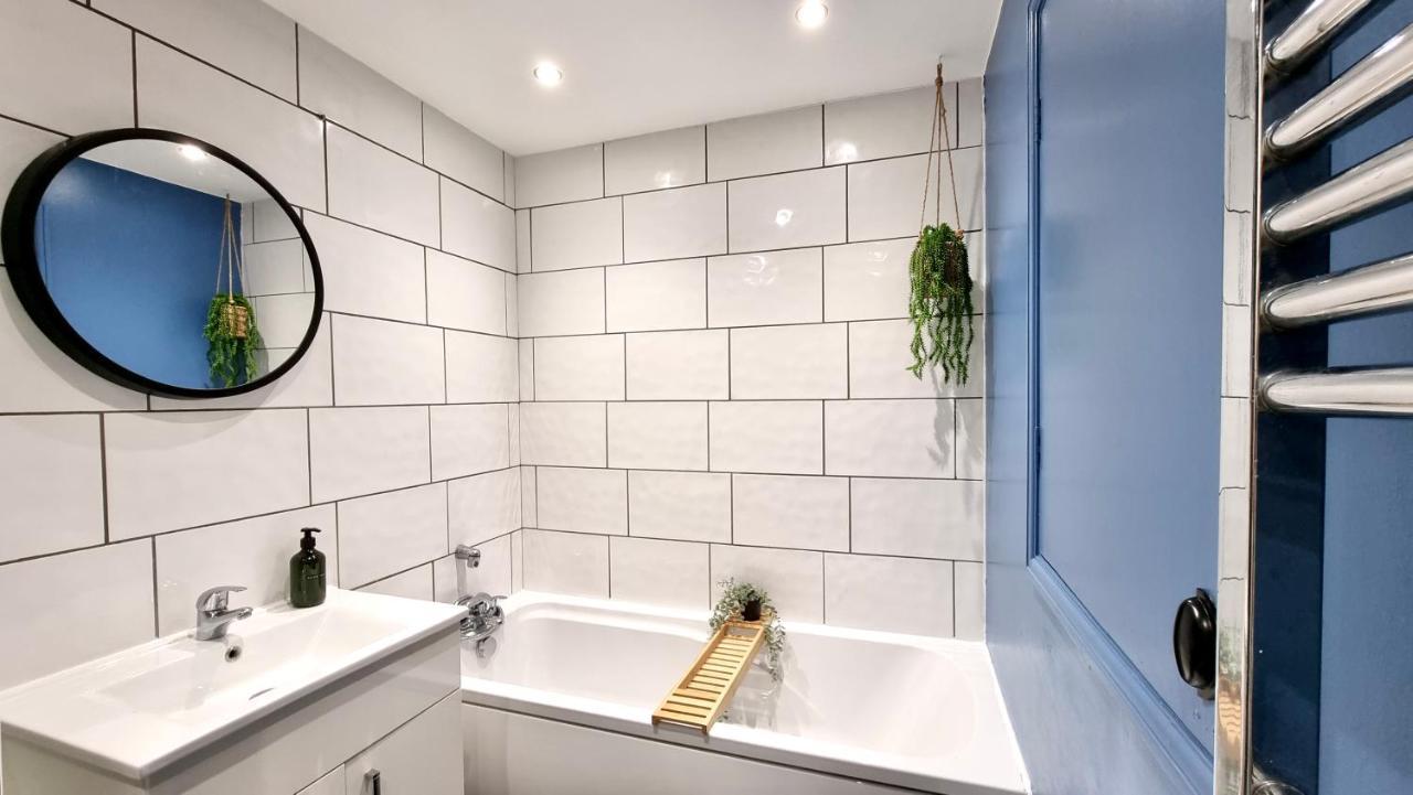 Quay House By Switchback Stays With Free Parking Cardiff Buitenkant foto